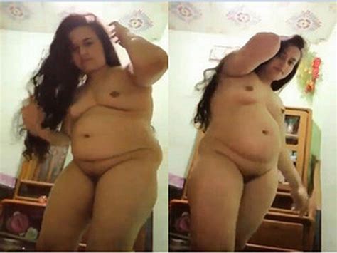 Sexy Bangladeshi Bhabhi Shows Her Nude Body Masaporn