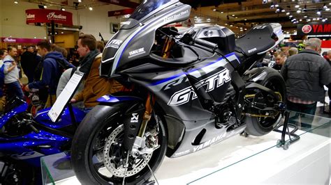 The engine braking management system analyzes gear position, engine speed, throttle position and throttle valve position to provide the requested amount of engine braking. 2020 Yamaha YZF-R1 GYTR - ridetwice