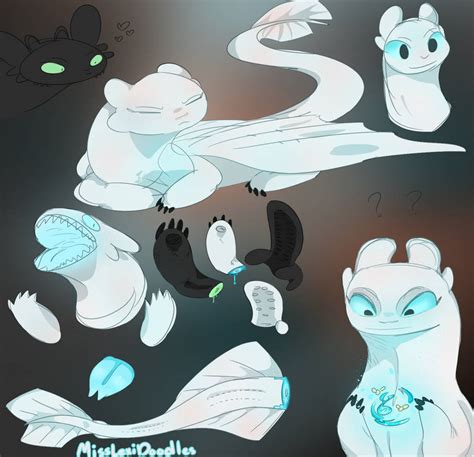 Light Fury Sketchs Ft Toothless By Misslexidoodles On Deviantart