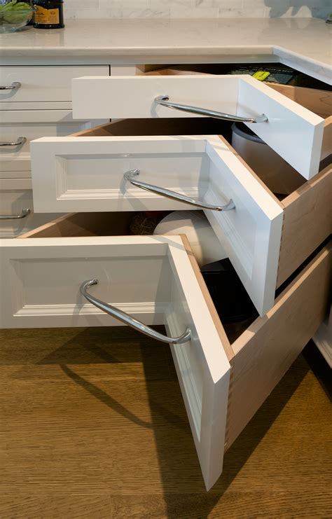 Corner Drawers Optimize Space In Your Kitchen Tms Architects Interiors