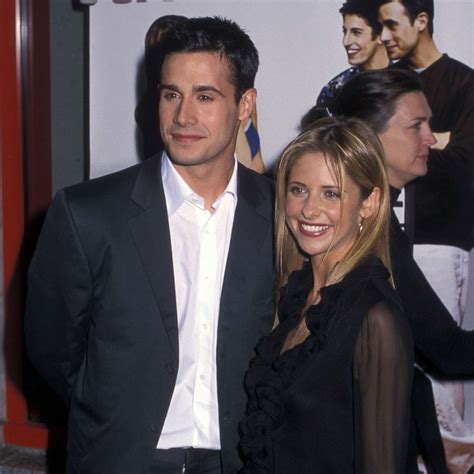 How Freddie Prinze Jr Met His Wife Sarah Michelle Gellar Good Morning America