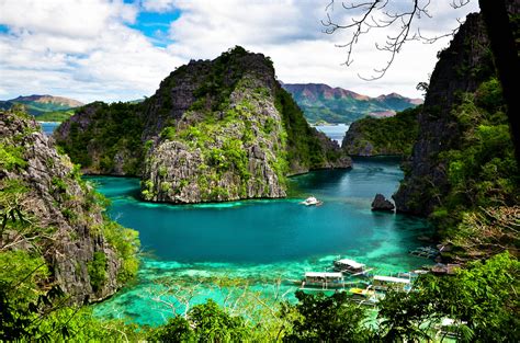 Coron Island In Philippines A Paradise For Divers In Search Of Wrecks