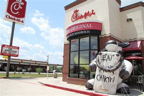 Chick-fil-A expands in San Antonio, opening six new locations