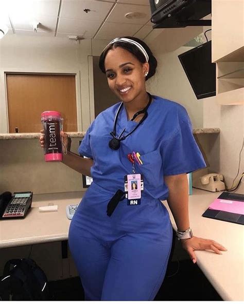 Pinterest And Ig Chanelxsnapd In Nursing Goals Nurse Outfit Scrubs Beautiful Nurse