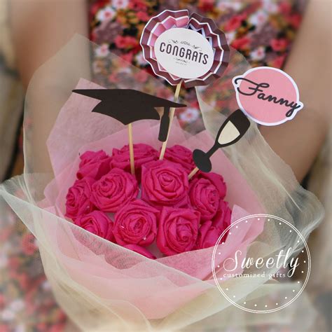 Handbouqet Wisuda - TOKO BUNGA BANDUNG | Asykura Florist | 081319200789