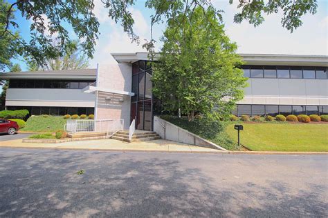 11701 Commonwealth Dr Louisville Ky Office For Sale Kcrea Powered