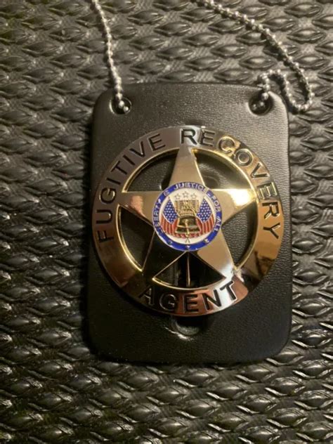 Fugitive Recovery Agent Gold Badge W Leather Neck Chain Dog The Bounty