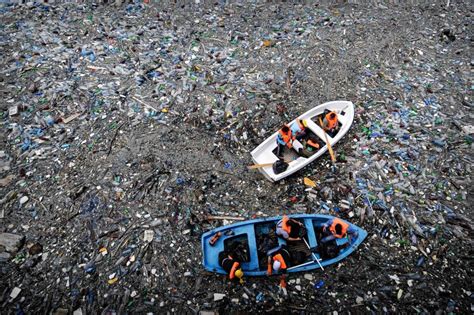 Plastic Tide Oceans Set To Contain More Plastic Than Fish By 2050