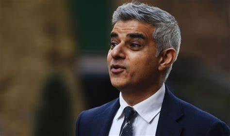 Sadiq Khan Suffers Backlash From Black Cabbies As New Road Plans Doom Londons Taxi Trade Uk
