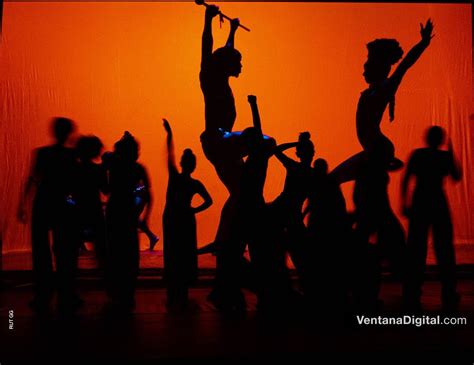 Vi Encuentro En El Día Internacional De La Danza En El Teatro De Montijo