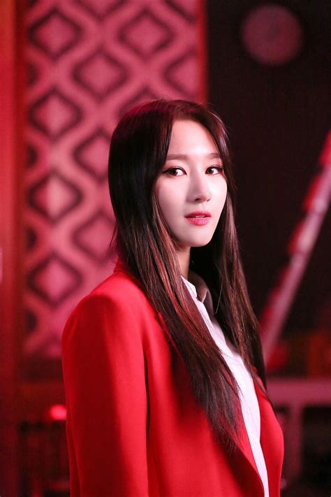 Siyeon Dream Catcher Behind The Scenes Korean Girl Groups
