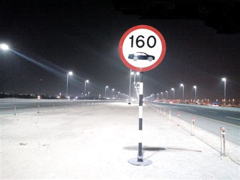 New Abu Dhabi Speed Signs Include 140kph 160kph Limits Arabian Business