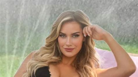Paige Spiranac The Golf Beauty Is Seen In Lingerie As Her Raunchy