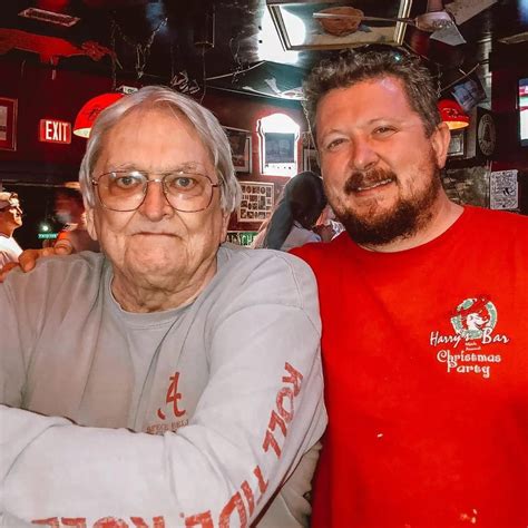 Locals Remember Harry Hammonds Basketball Player And Bar Owner Wvua 23