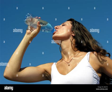 Thirst Young Woman Drinks Cold Water In Hot Day Stock Photo Alamy