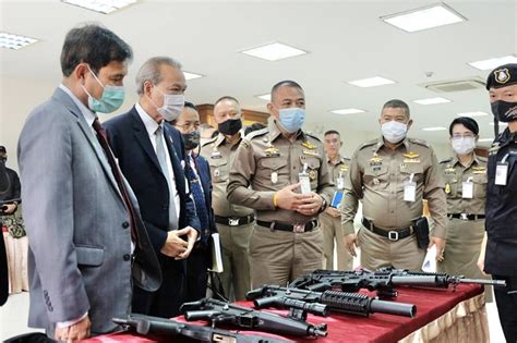 หน่วยปราบปรามยาเสพติด sitf โชว์ผลงานจับกุมผู้ต้องหาพร้อมไอซ์ ด้าน ป.ป.ส. กมธ.ปราบปรามฟอกเงิน-ยาเสพติดเยี่ยมปส.เน้นย้ำขจัดขบวนการค้า ...