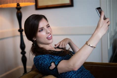 Selfie Giantess Anna Kendrick By Giantesstings On Deviantart