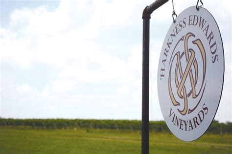 Harkness Edwards Vineyards Hosting Weekly Event To Benefit Local
