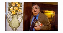 El escritor sevillano Julio M. de la Rosa muere en Sevilla - Gatrópolis