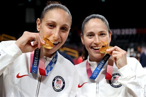 Bleacher Report On Twitter Sue Bird And Diana Taurasi Face Off For