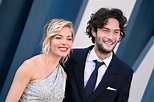 Sienna Miller y su novio Oli Green consolidan su estatus de pareja ‘it ...