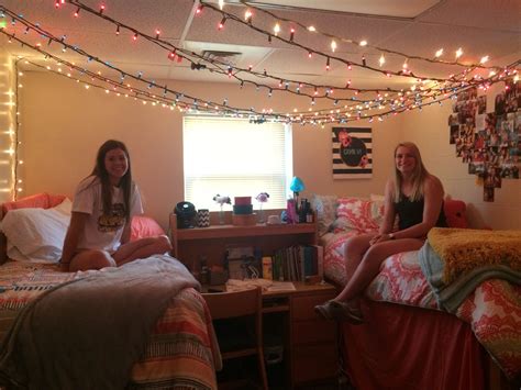 Pin By Keyonna Poindexter On Youtube College Dorm Room Ideas Dorm Room Lights Dorm Room Cool
