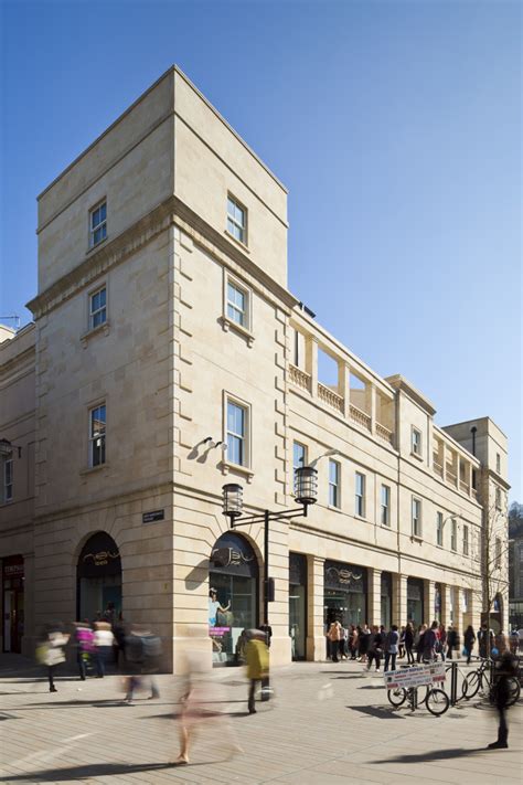 The concept behind the masterplan was to phases ii and iii included the department store, along with the remaining new shops, restaurants and cafes, and car park, as well as upgrading. Chapman Taylor | SouthGate Bath