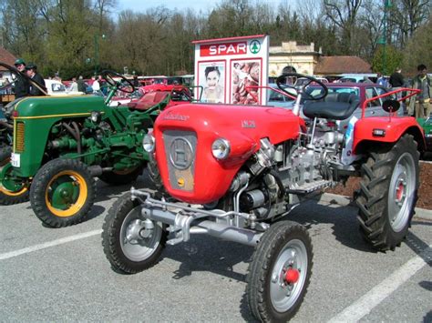 Lindner — geotrac lindner est un constructeur de matériel agricole autrichien dont le siège est à kundl au tyrol. Traktoren Oldtimer / Lindner (3) - Fahrzeugbilder.de