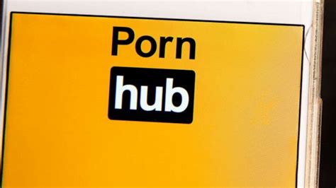 Deaf Man Sues Pornhub Over Lack Of Closed Captions Abc News