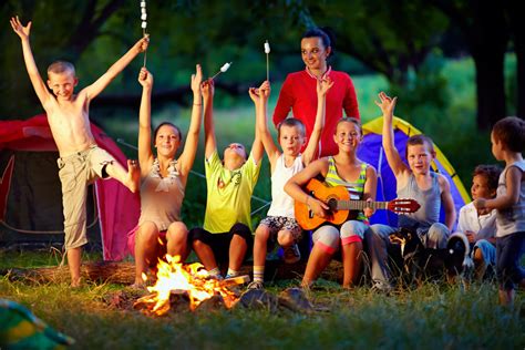 Cómo Elegir El Campamento Ideal Para Tus Hijos La Familia De Broward