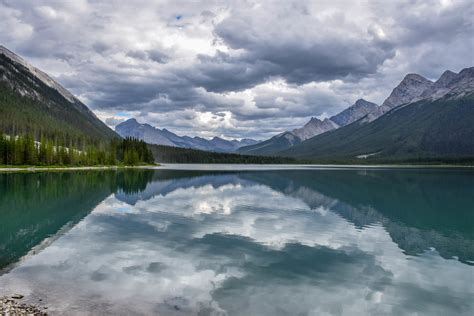 The Spray Lakes in Canada - A Getaway Guide - Travel Bliss Now