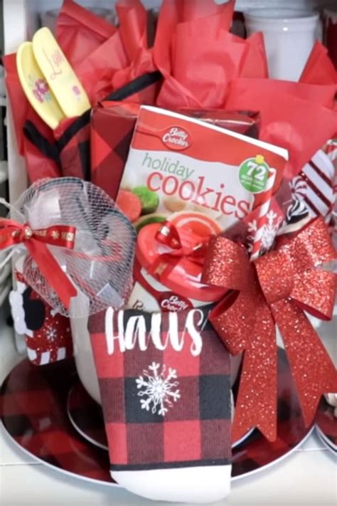 It is celebrated all over the world. BEST Dollar Tree Christmas Gift Baskets! Easy DIY Dollar ...