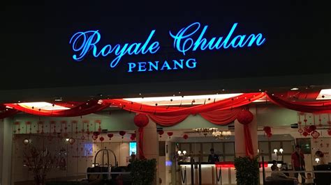 The luxurious royale chulan penang hotel is centrally set minutes drive away from prangin mall. Hotel Royale Chulan Penang - YouTube