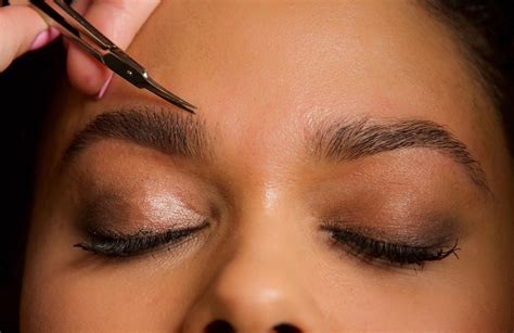 The Natural Way To Fill In Your Eyebrows Quickly Dop Fashion