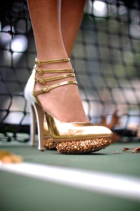 Gold Metallic Shoes 2013 How To Wear This Luxurious Trend Metallic