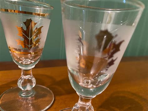 Set Of 4 Vintage Libby Frosted Gold Leaf Cordial Glasses Etsy