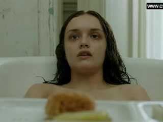 Olivia Cooke Taking A Bathtub Topless The Quiet Ones Xlove