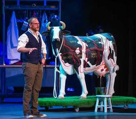 Alton Brown Will Bring His Wacky Food Science Experiments