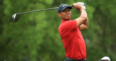 Tiger Woods Injured In Car Crash In Los Angeles Popsugar Celebrity