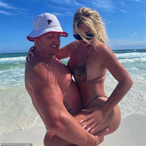 Inside Kim Zolciak And Kroy Biermann S Rollercoaster Romance Daily