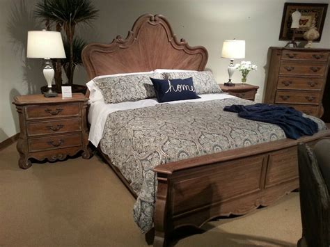 Name, price, popularity, newly added. AWESOME ANTIQUE LOOK OAK QUEEN BED BEDROOM FURNITURE | eBay