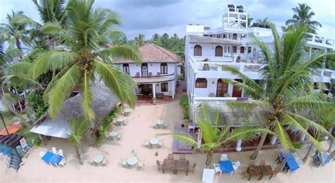Royal Beach Hotel Hikkaduwa Sri Lanka