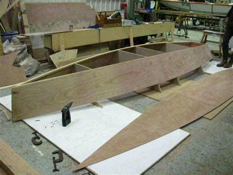15 12 Ft Rowboat Easy Build In Plywood Wood Boat Plans Wooden Boat