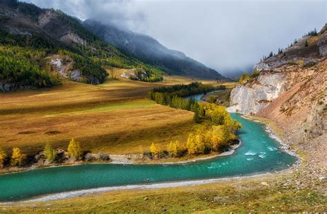 Amazing Natural Beauty Of The Altai Mountains · Russia