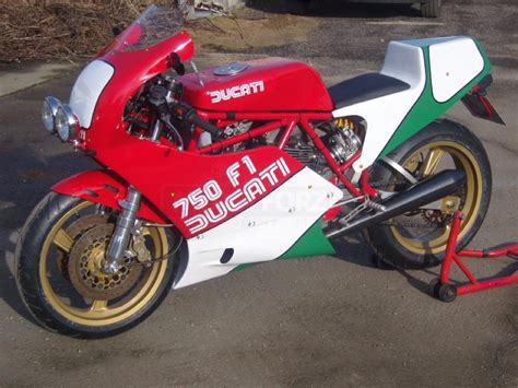 Ducati F1 750 Tt1 Seat Version 2 Racing Motoforza