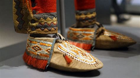 Huronwendat Moccasins From Anishinaabe Outfit Huron Wendat