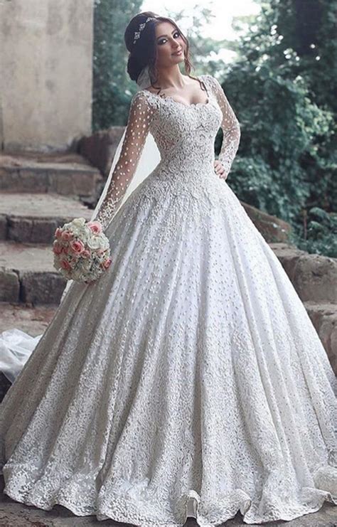 Beautiful Long Sleeve Lace Wedding Dress Ball Gown Floor