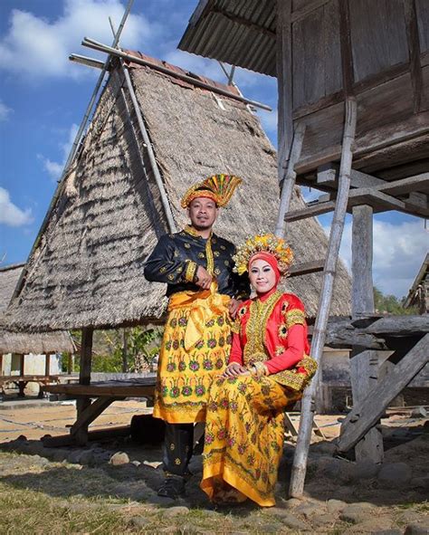 Sanggar Nusantara Dot Com Jakarta Sewa Baju Adat Lombok Bima
