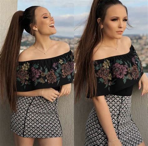 Pin De Isabely De Em Lari Manoela♡ Looks Da Larissa Manoela Fotos Da