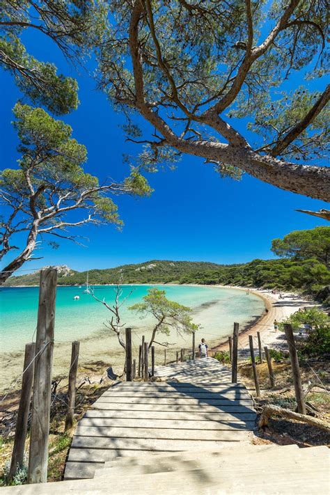 Take A Private Tour Of The Most Beautiful French Beaches To Visit This